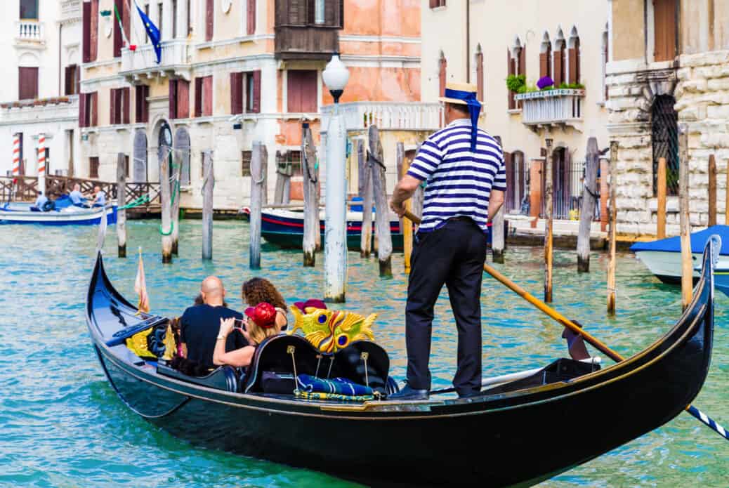 Promenade en gondole sur le Grand Canal