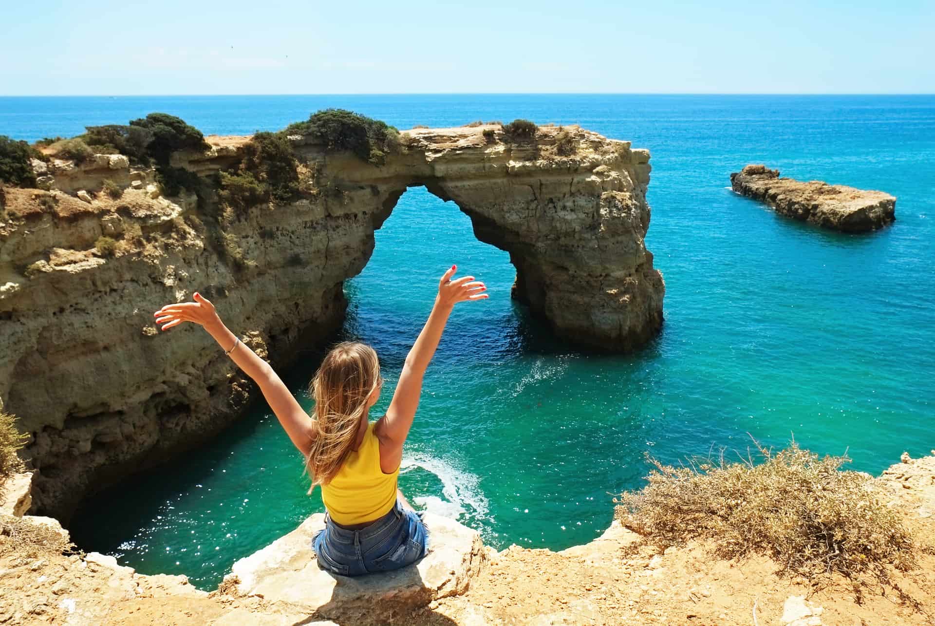 que faire en algarve visiter la grotte de benagil que faire en algarve visiter la grotte de benagil