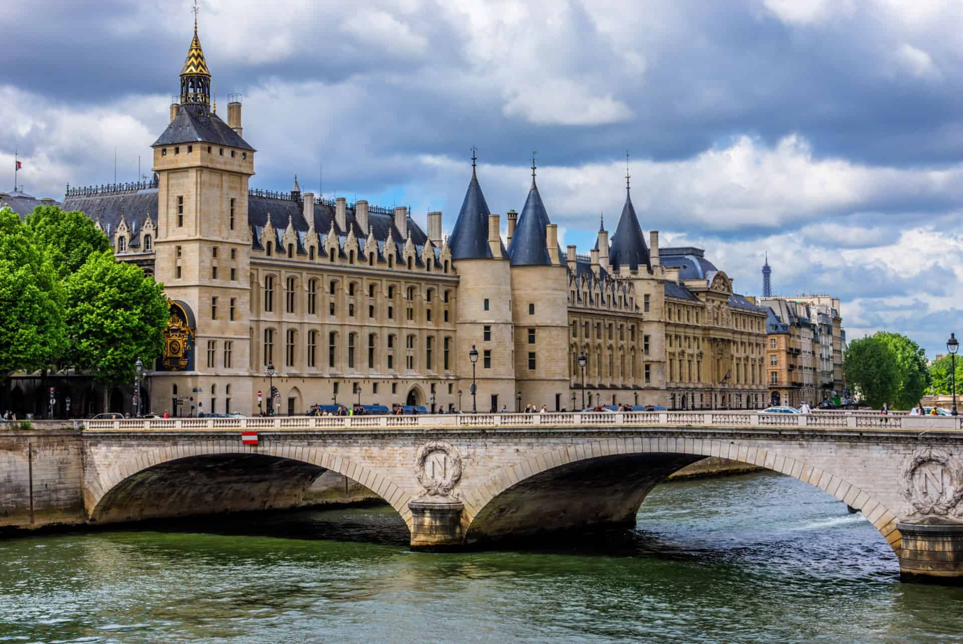conciergerie paris conciergerie paris