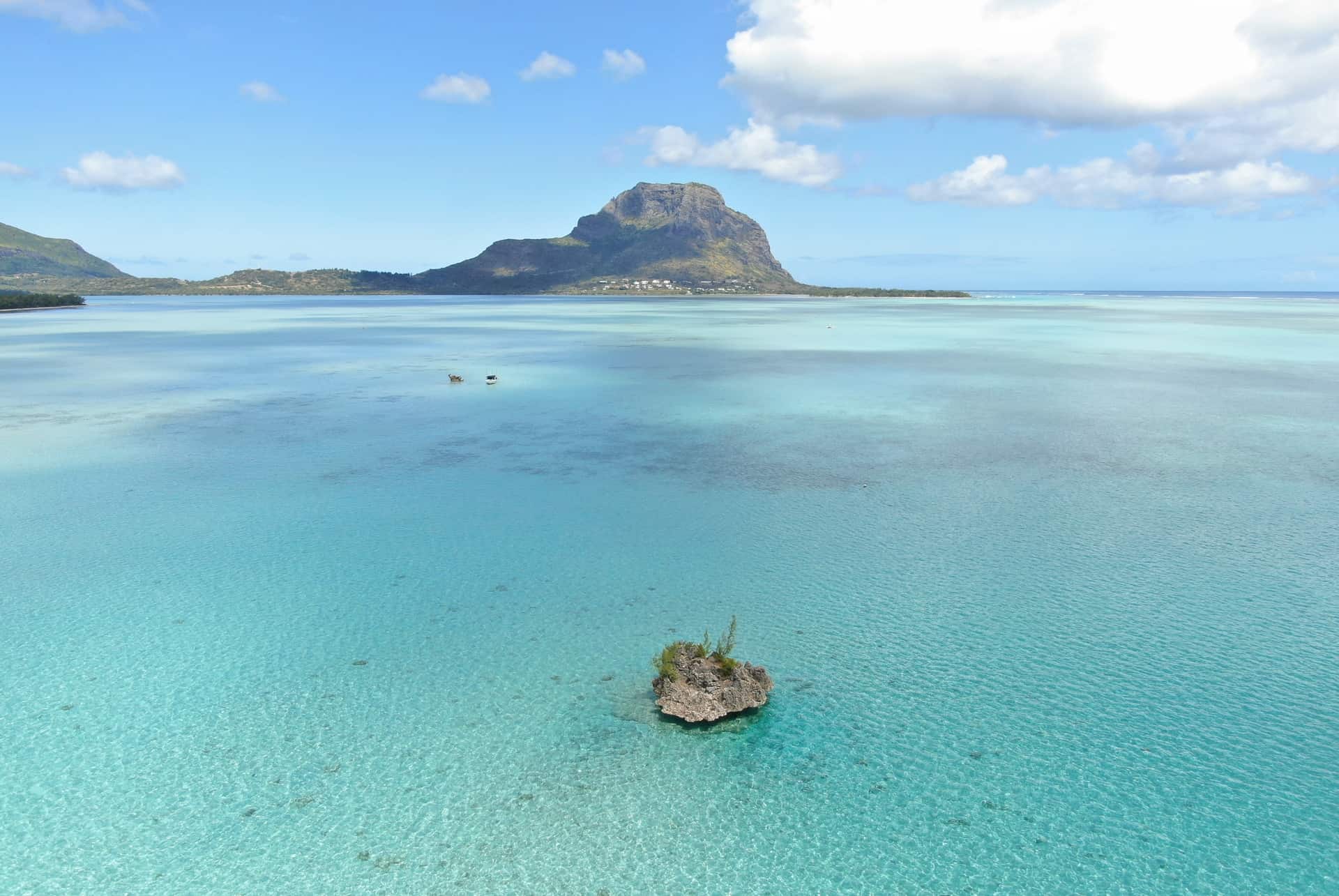 crystal rock le morne crystal rock le morne