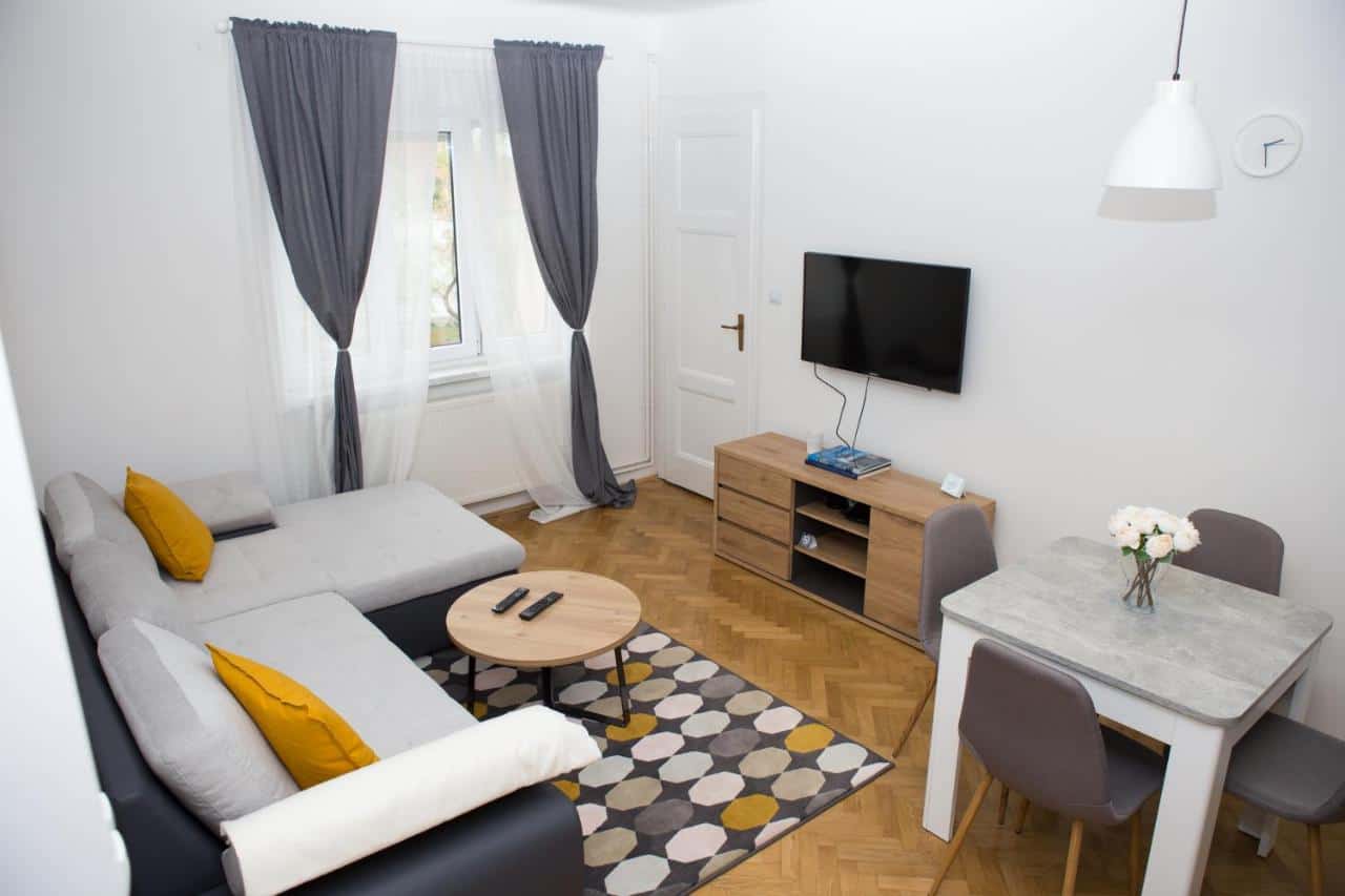 deluxe apartments deluxe apartments