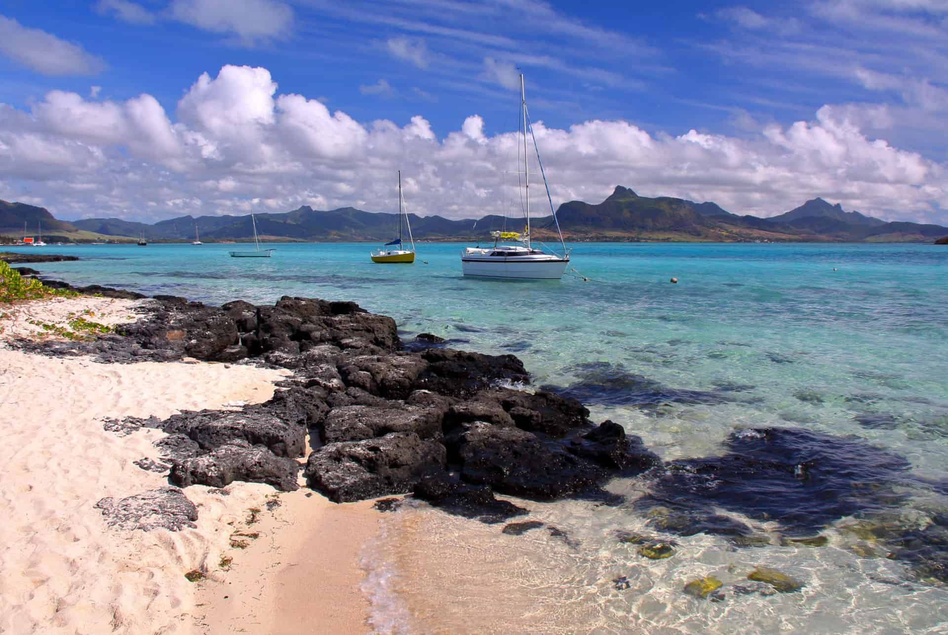 plage pointe desny plage pointe desny