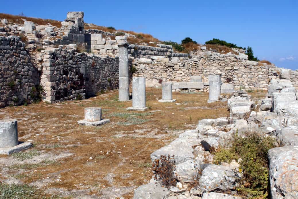 ruines thira ruines thira