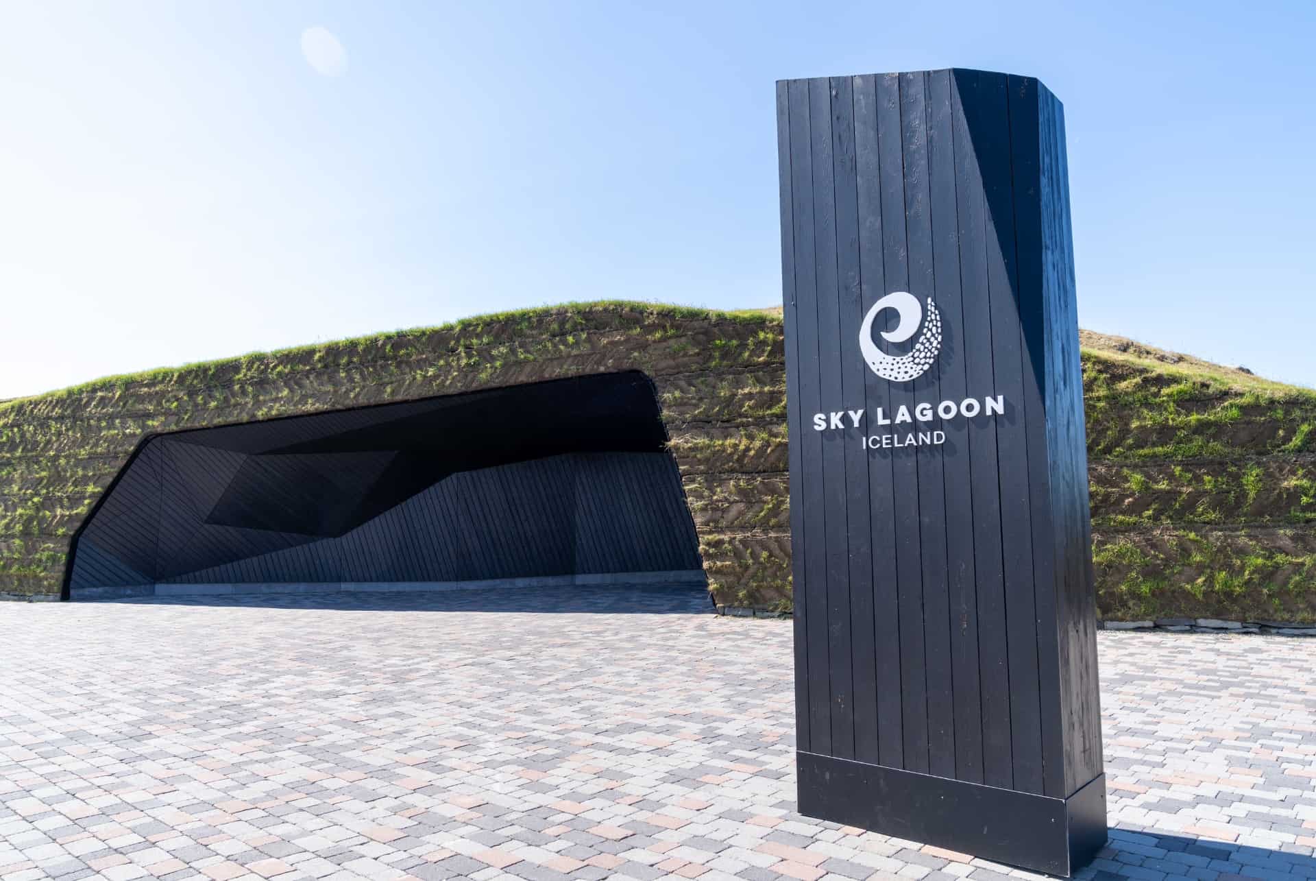 se rendre au sky lagoon facade