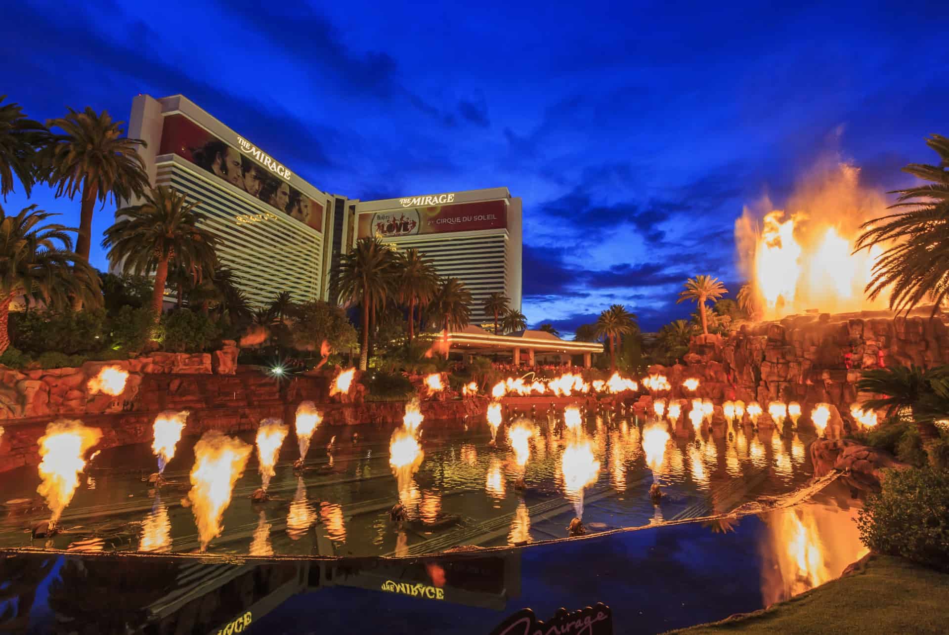 spectacles las vegas the vulcano spectacles las vegas the vulcano