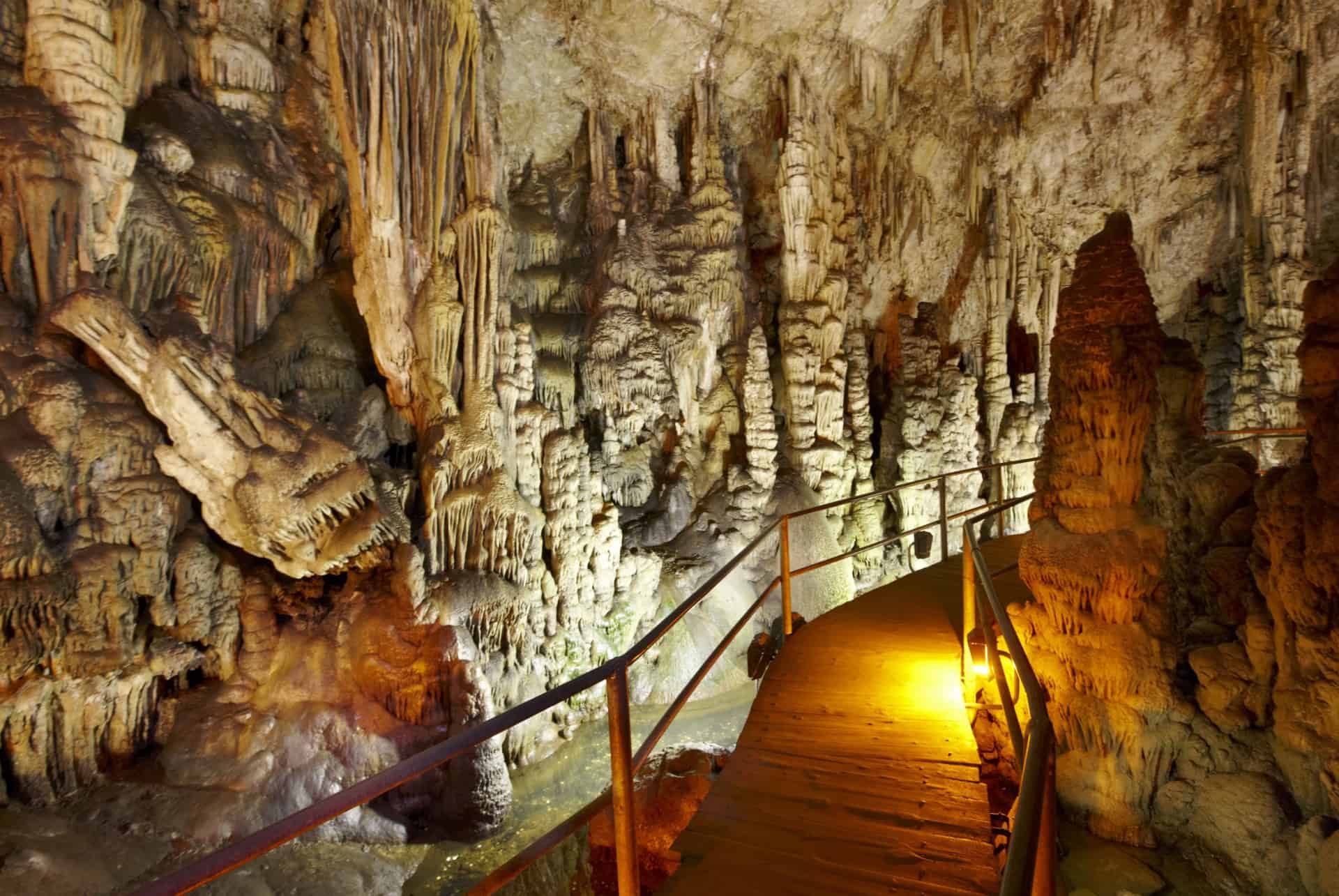 grotte dikteon zeus grotte dikteon zeus