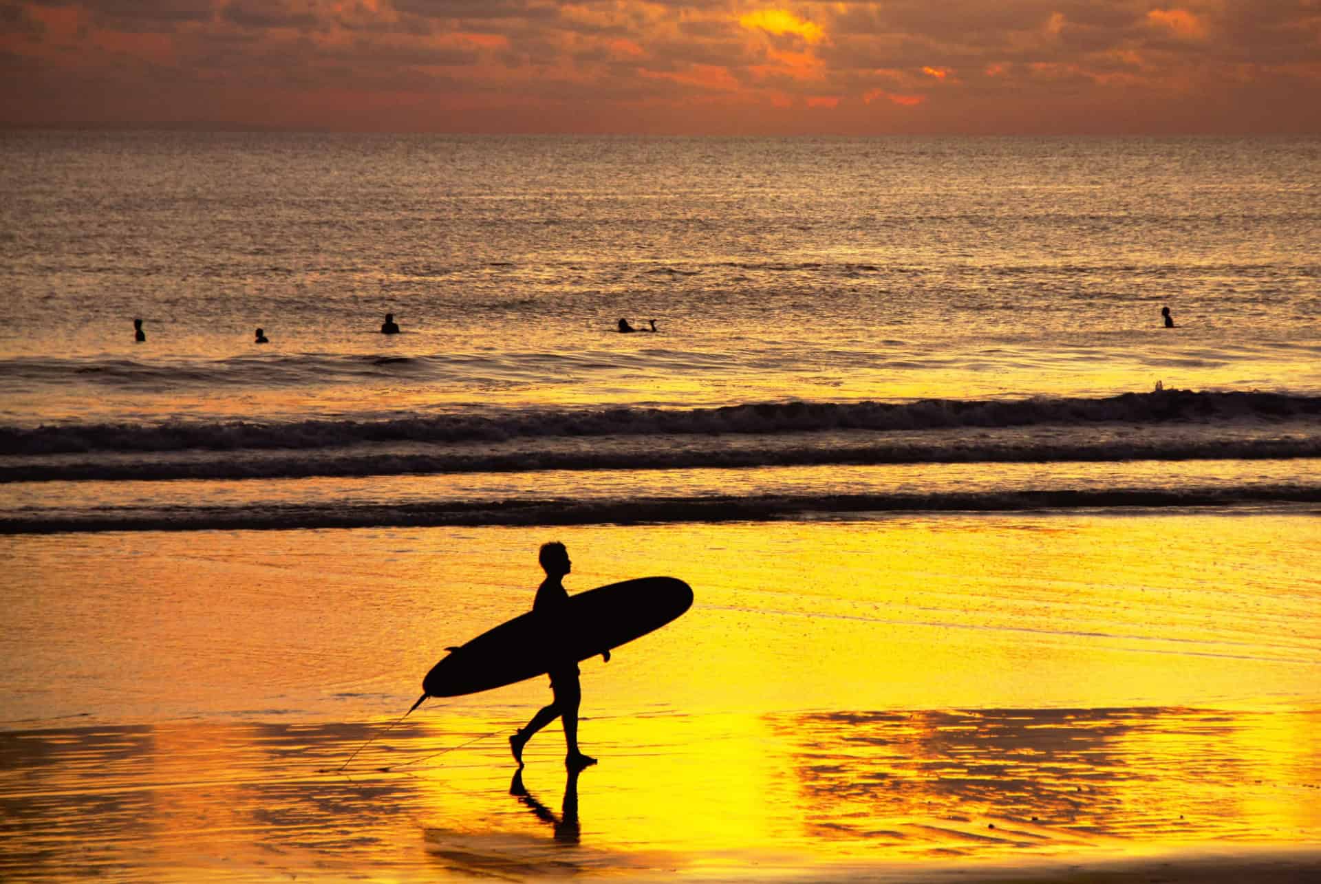 surf a kuta beach bali surf a kuta beach bali
