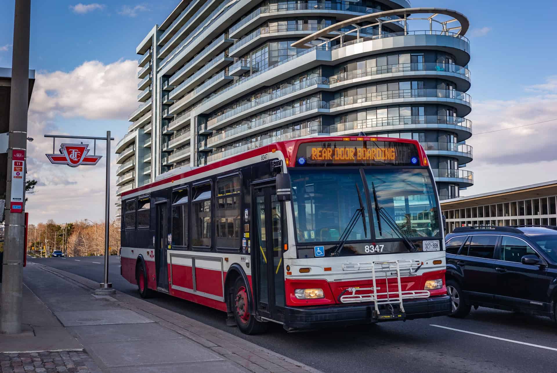 bus toronto bus toronto