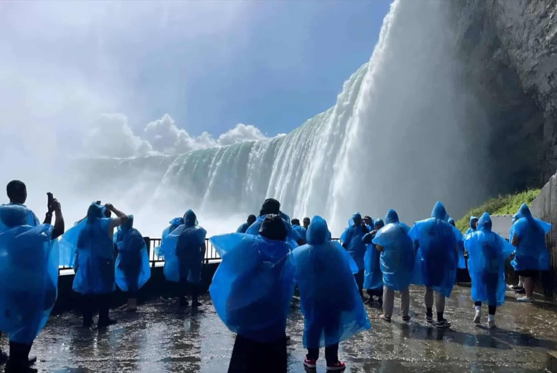 excursion niagara derriere les chutes excursion niagara derriere les chutes