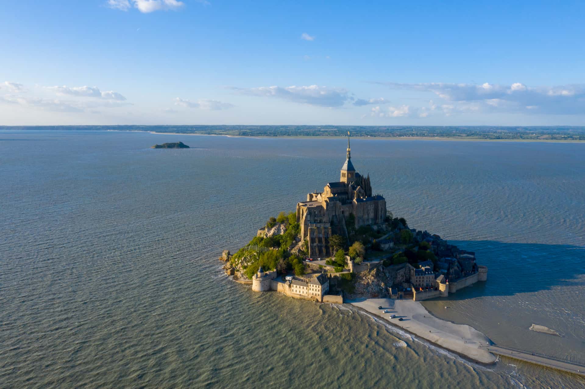 faire du parachute en france au mont saint michel