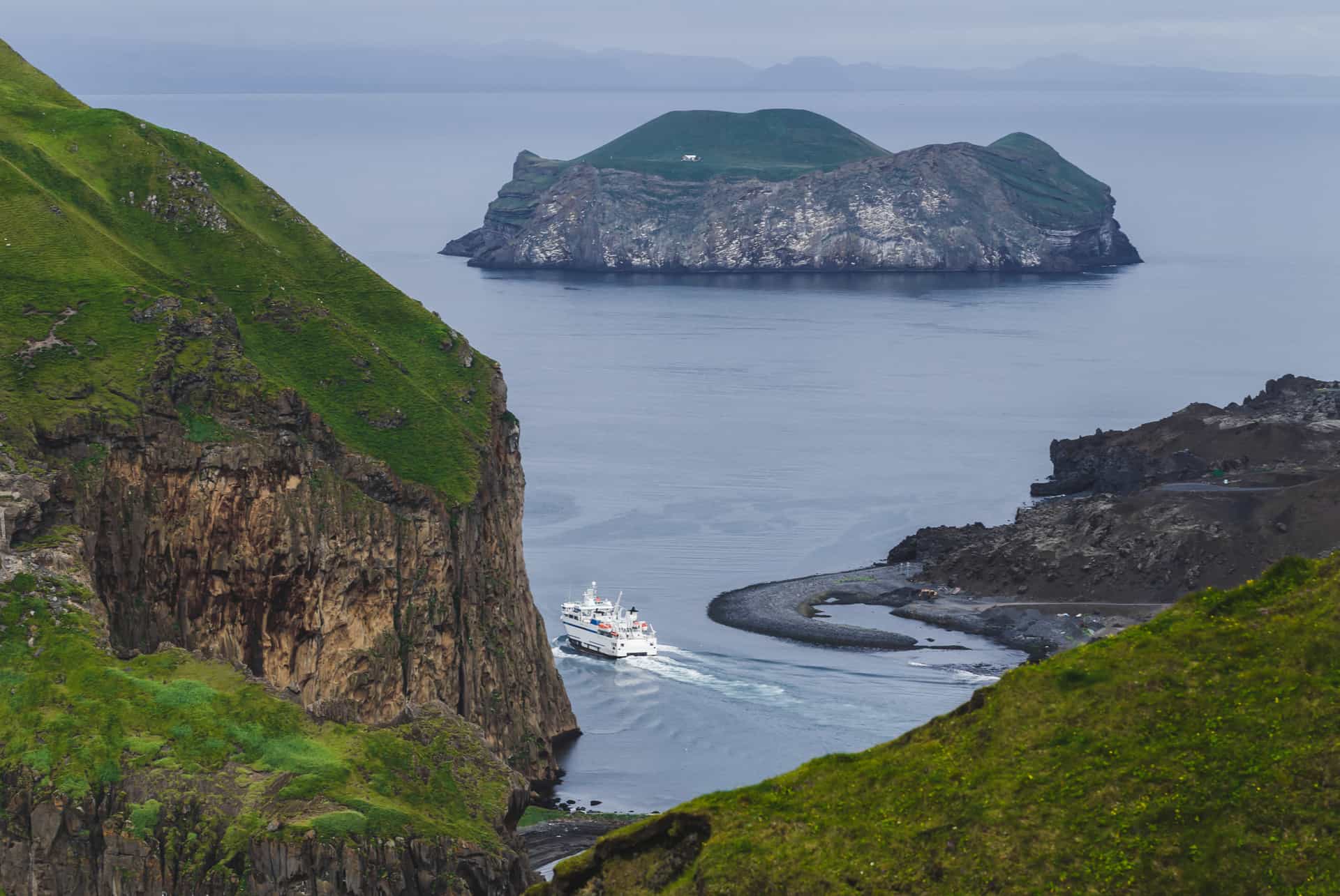 prendre le ferry pour aller en islande