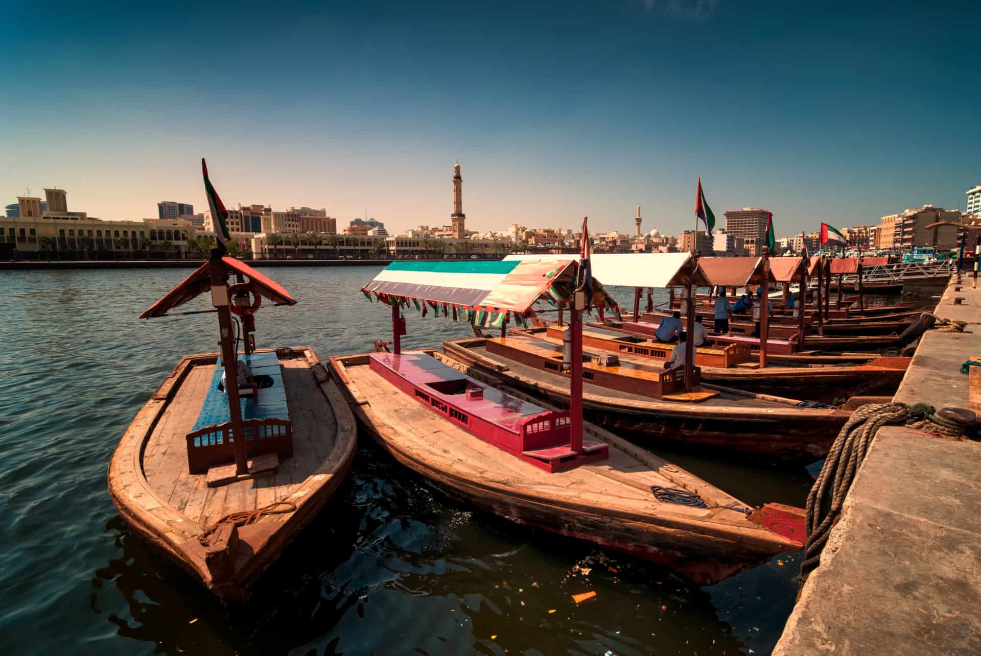 bateau crique dubai