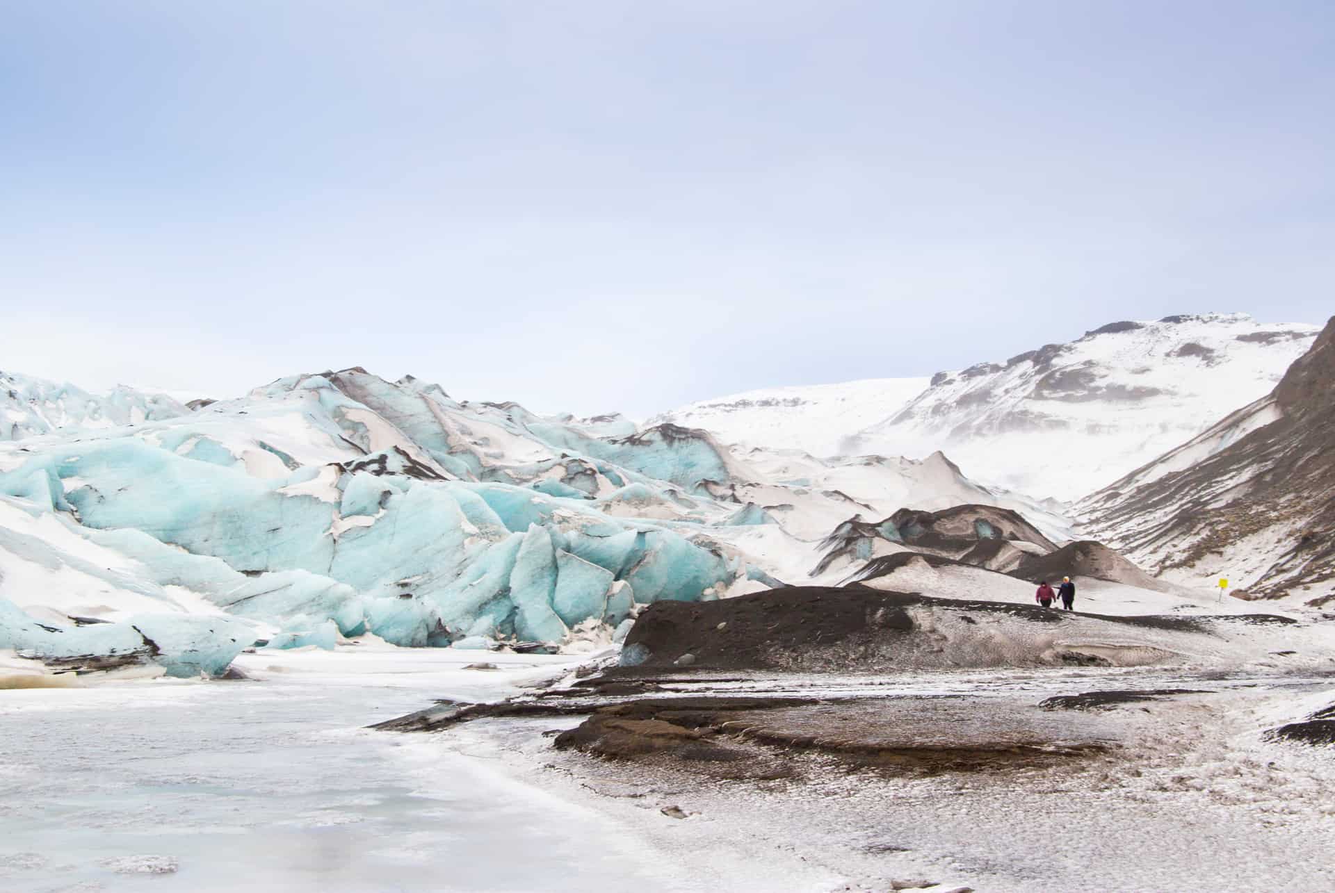 faire de la motoneige dans un glacier glacier