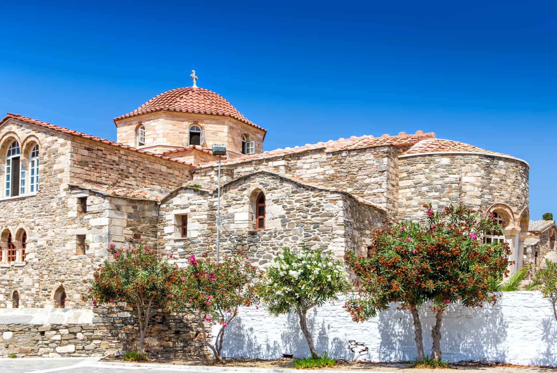 eglise ekatontapiliani paros eglise ekatontapiliani paros