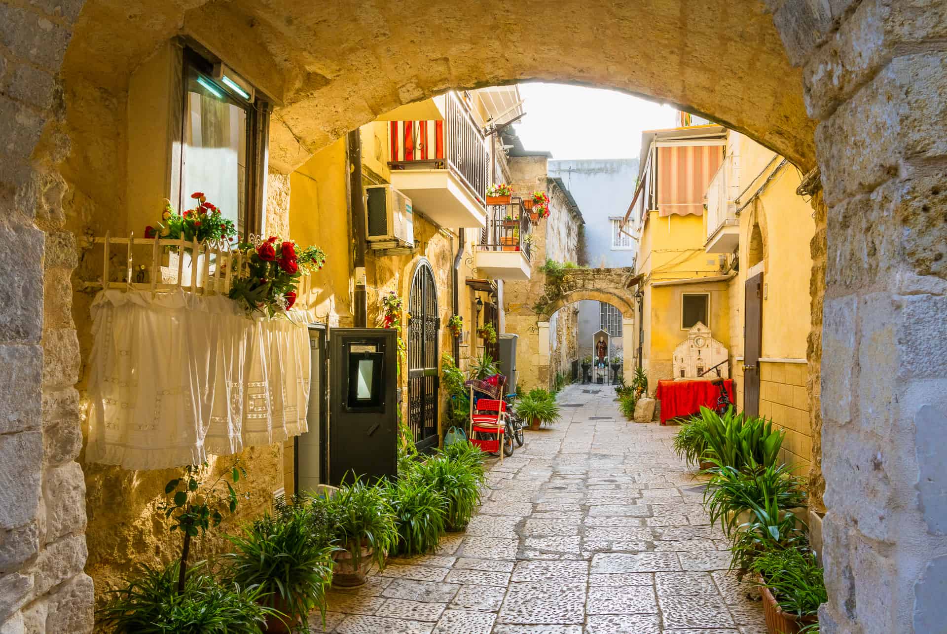 rue bari rue bari
