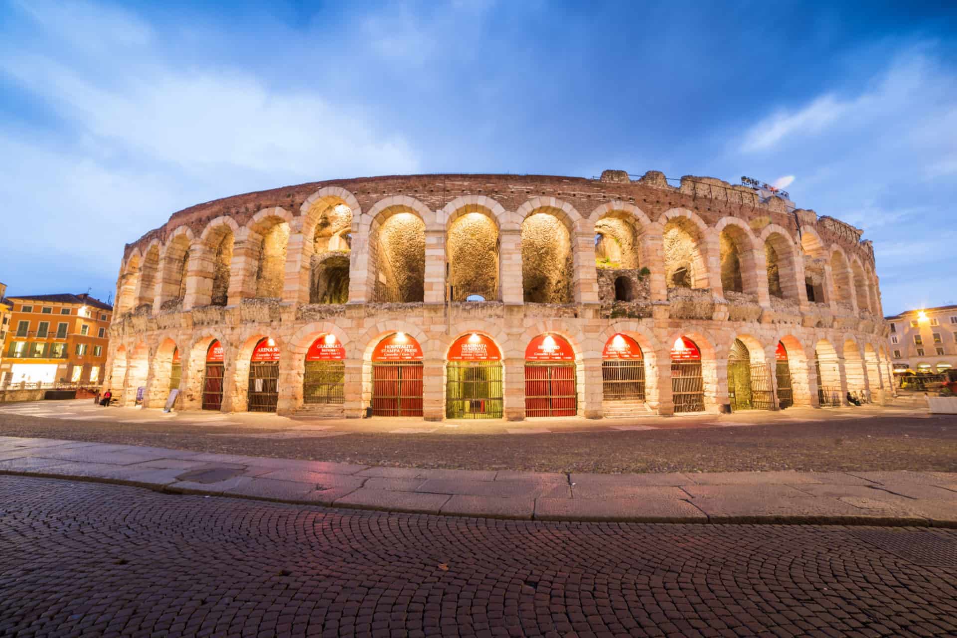 les arenes les arenes