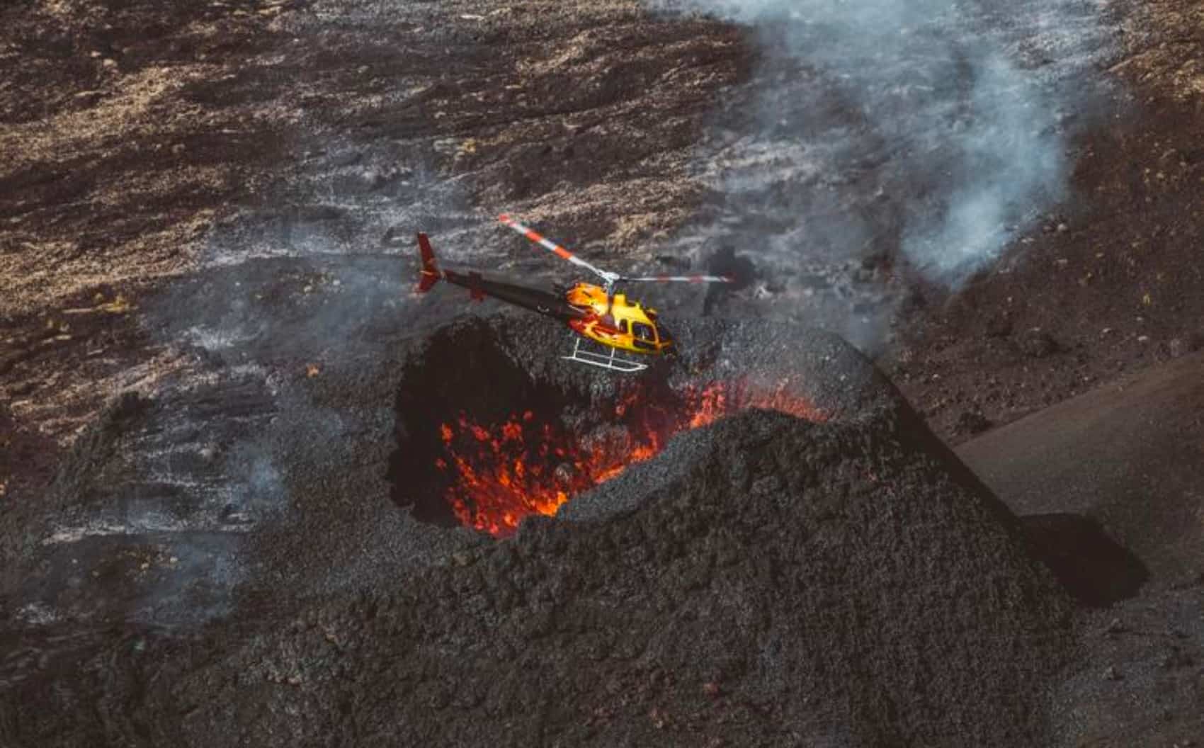 survol ile de la réunion hélico survol ile de la réunion hélico