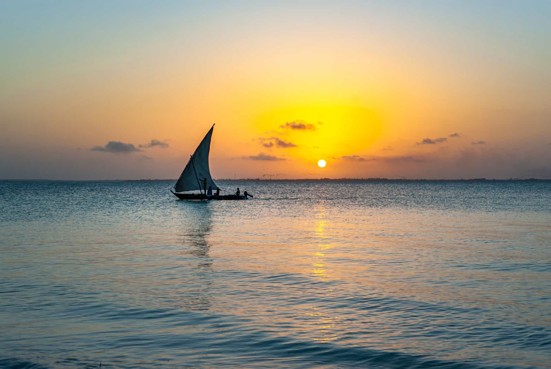 mnemba coucher de soleil