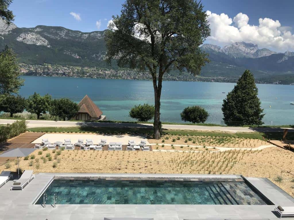 black bass hotel spa a annecy