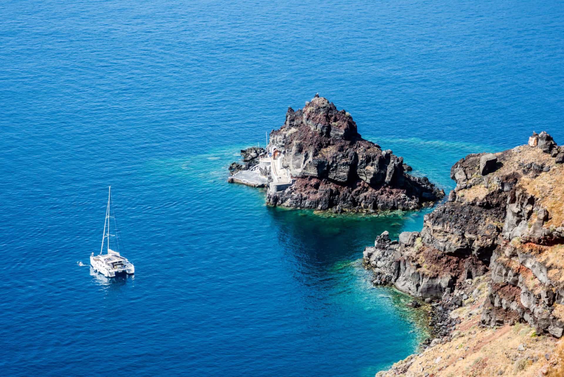 catamaran santorin