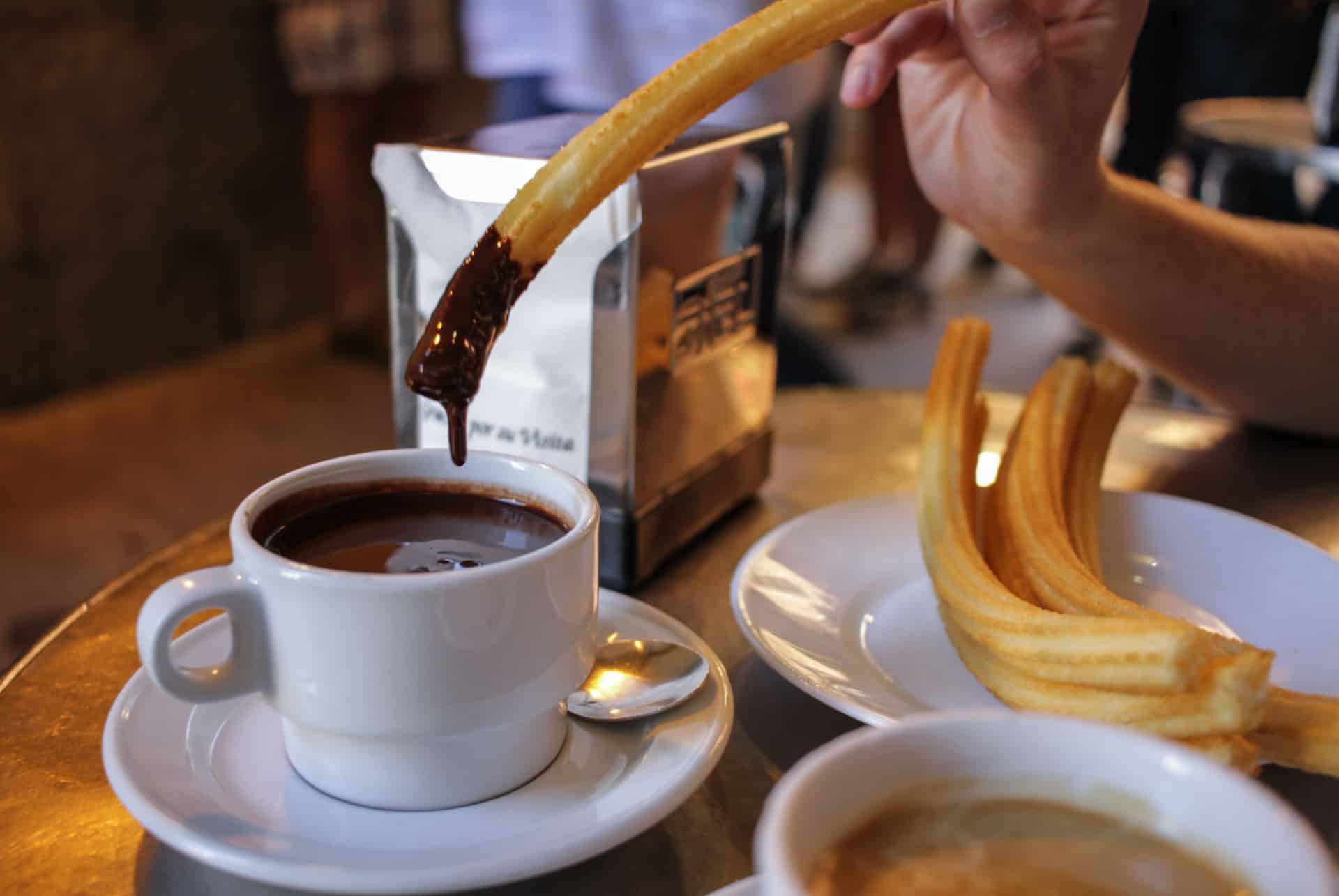 churros con chocolate