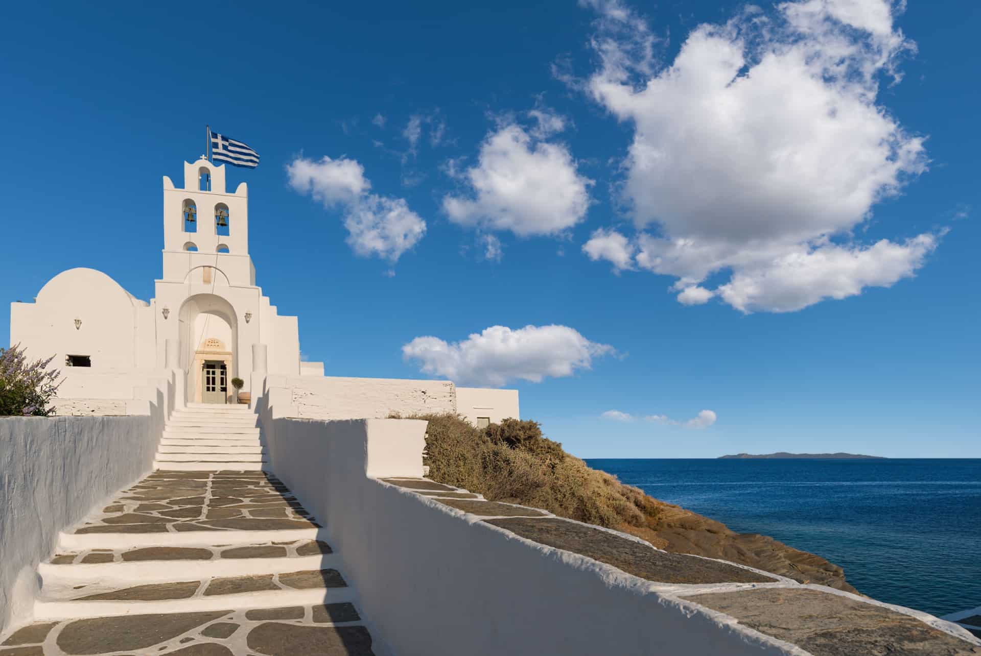 visiter les monasteres a sifnos visiter les monasteres a sifnos