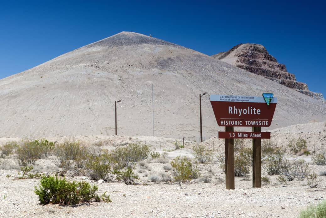 rhyolite death valley rhyolite death valley