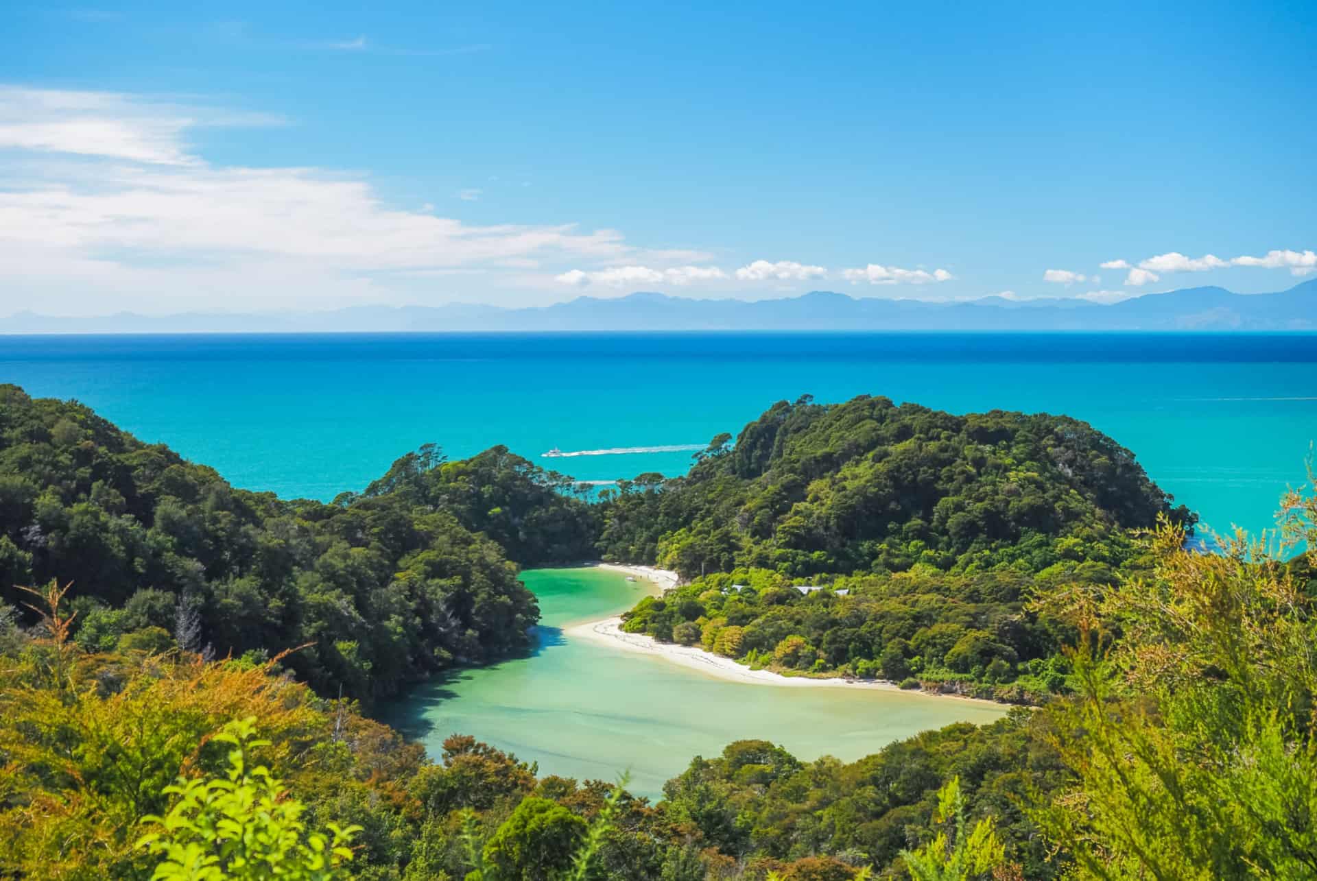 Abel Tasman ile de jade Abel Tasman ile de jade