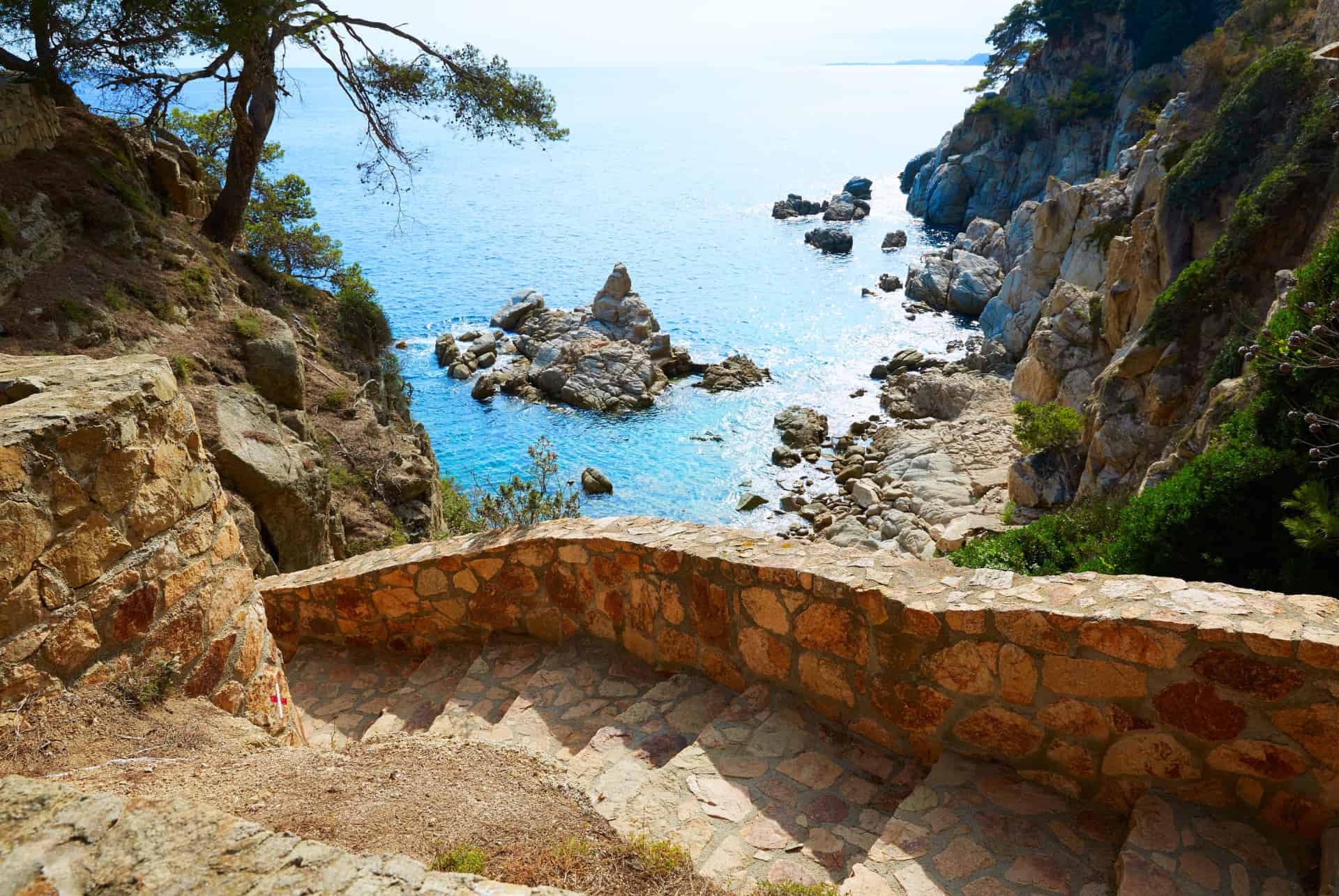 chemin de ronde visiter costa brava chemin de ronde visiter costa brava