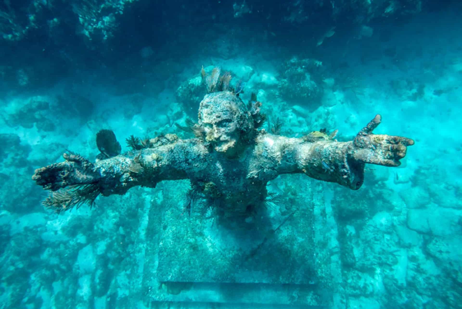 statue du Christ des Abysses