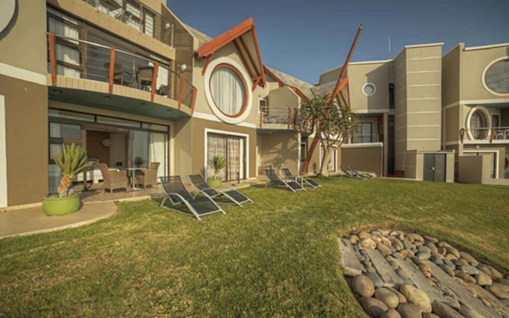 beach lodge swakopmund