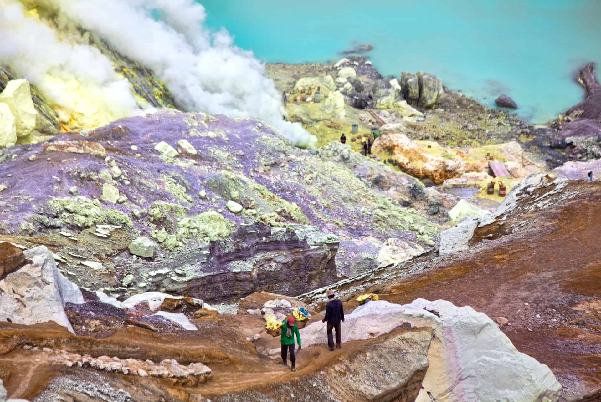 kawah ijen soufre