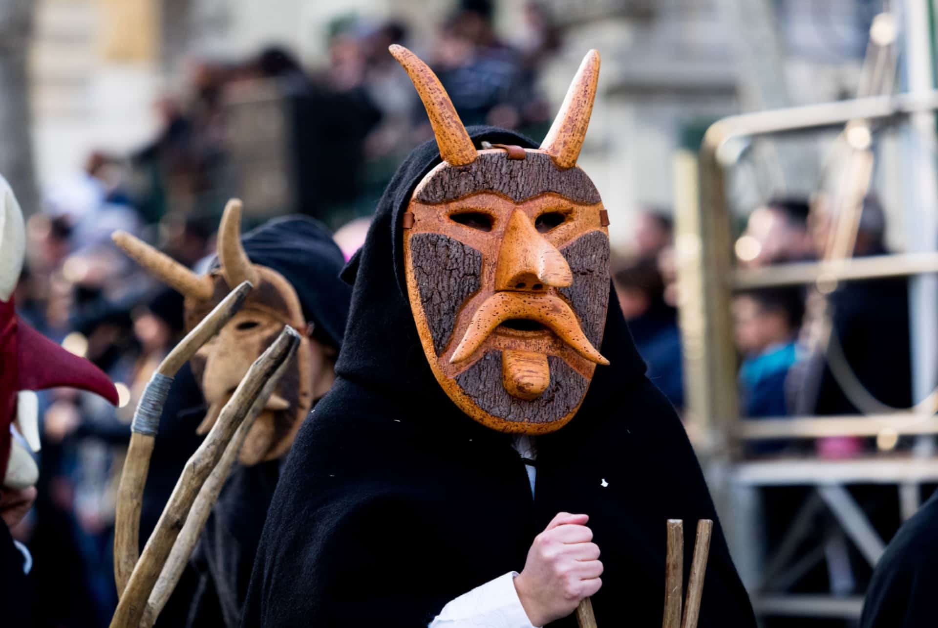 carnaval des mamuthones carnaval des mamuthones