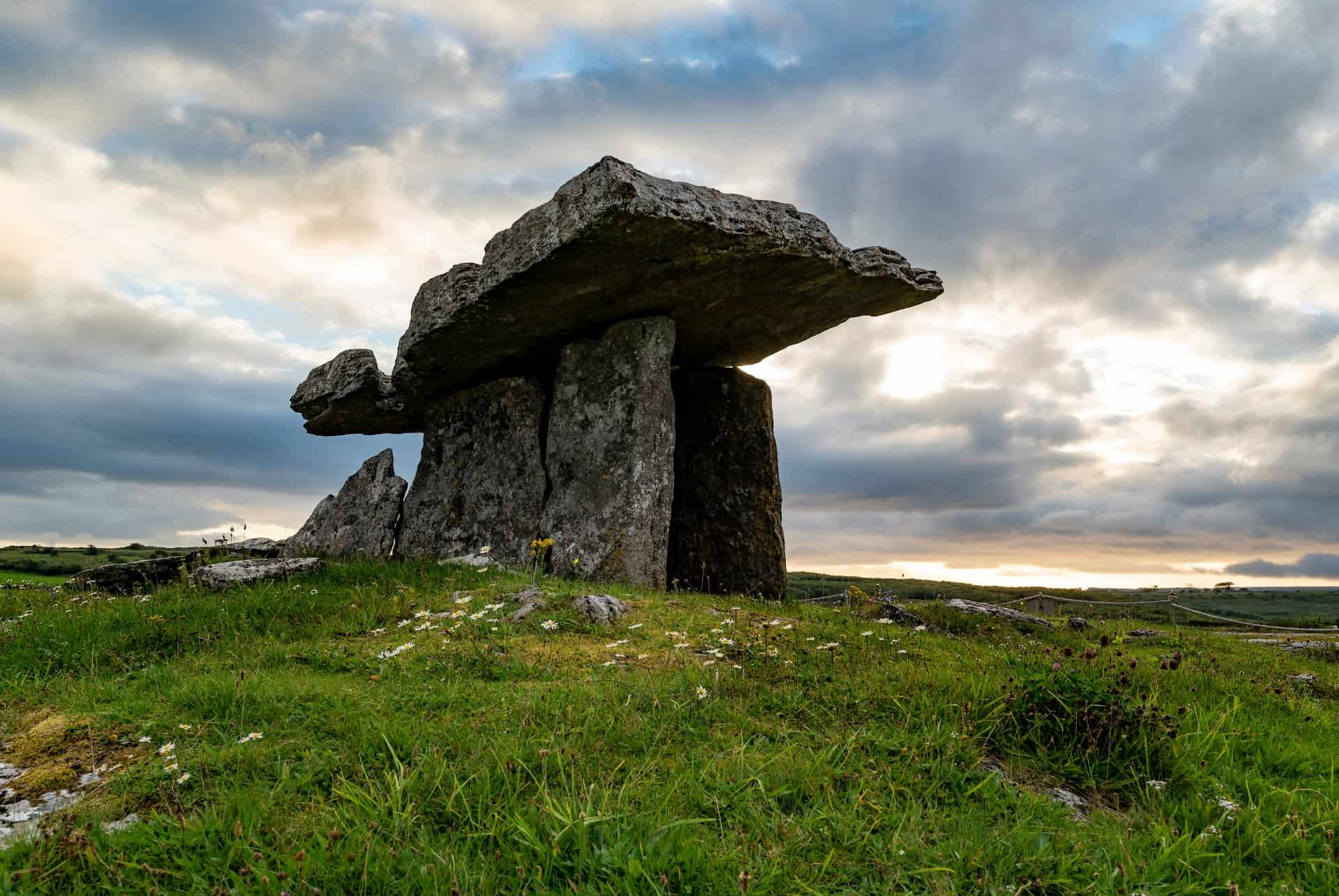 poulnabrone