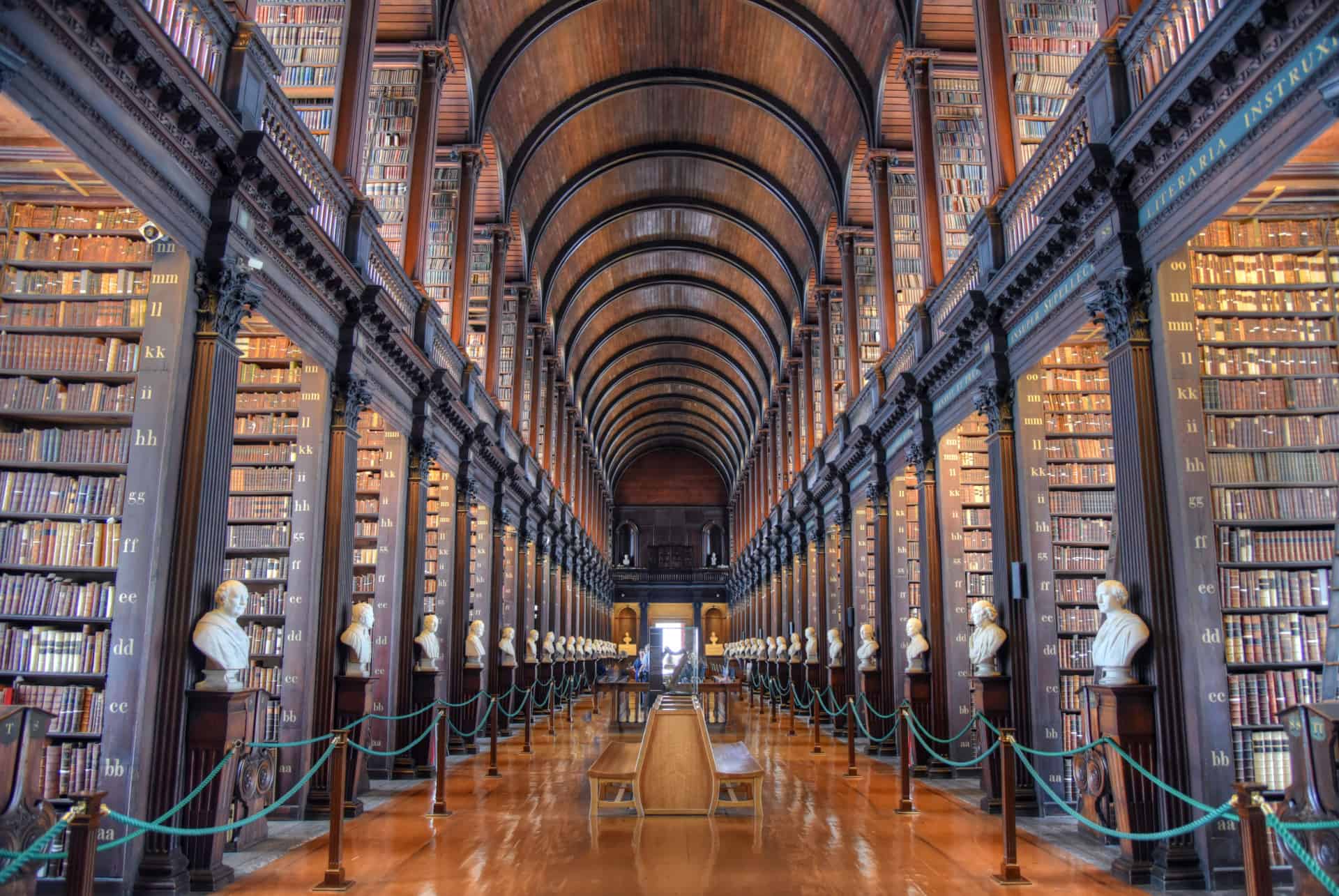 bibliotheque trinity college dublin