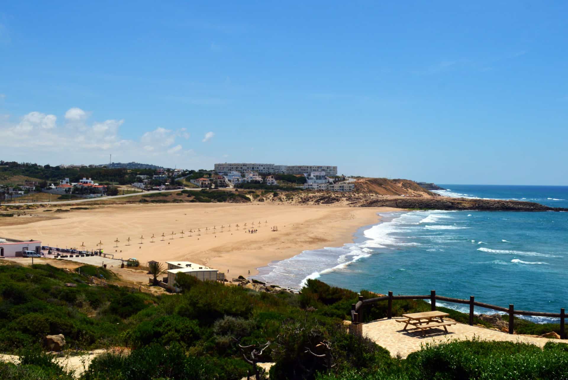 que faire a tanger plage achakkar