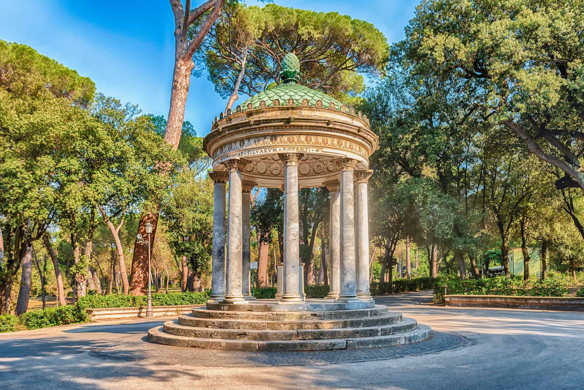 visiter rome en juin villa borghese jardins