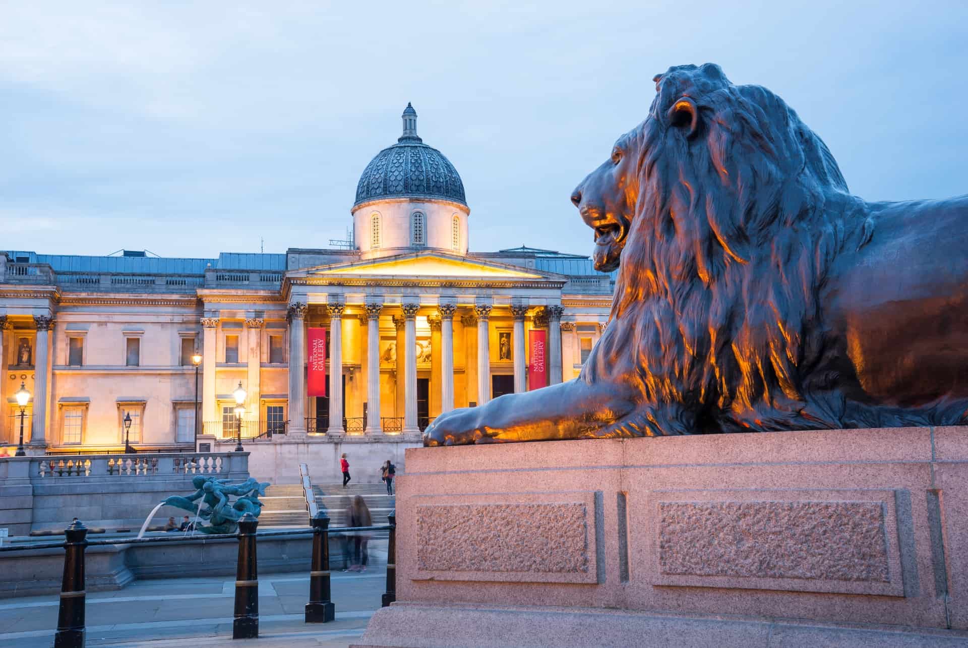 trafalgar square lion trafalgar square lion