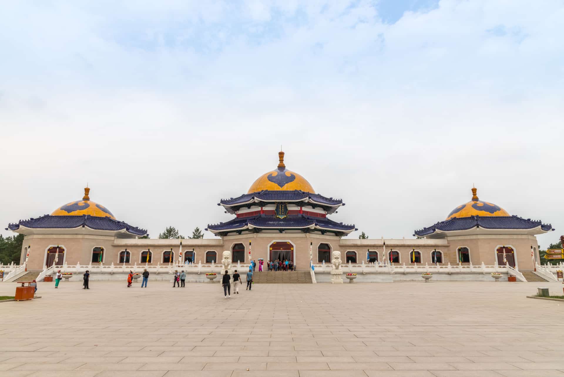 mausolee gengis khan mongolie mausolee gengis khan mongolie