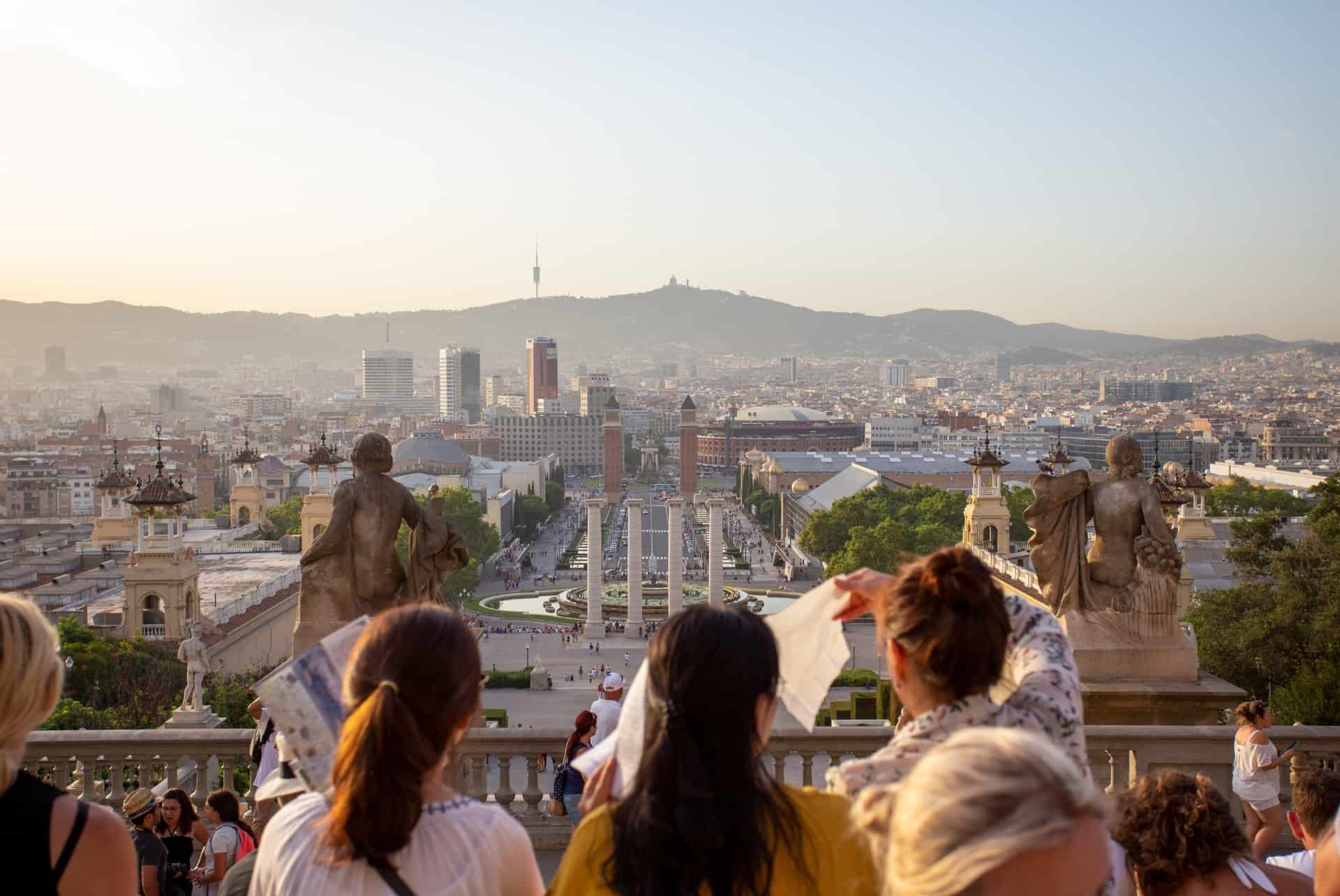 touristes barcelone box activites