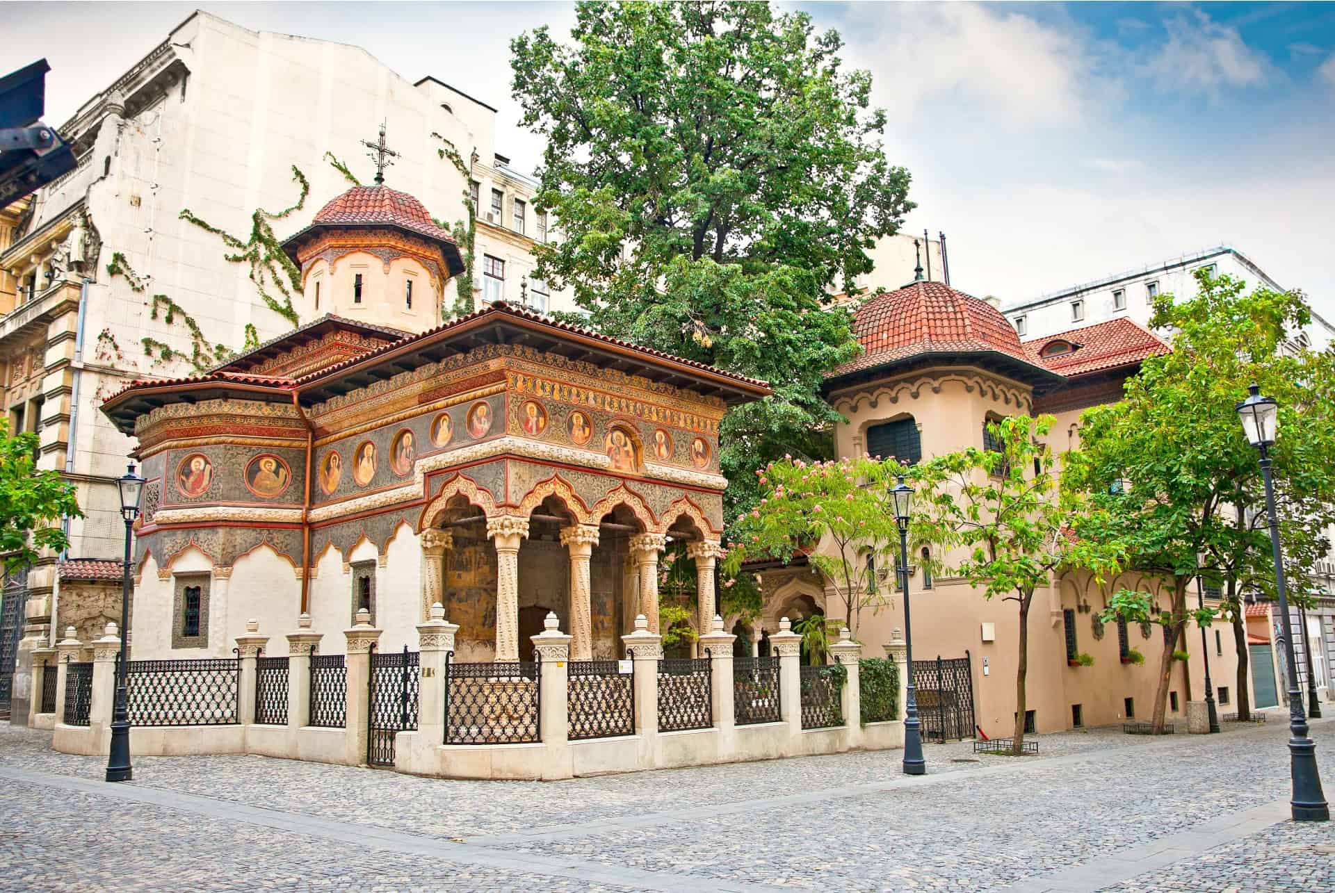 eglise stavropoleos que faire a bucarest eglise stavropoleos que faire a bucarest