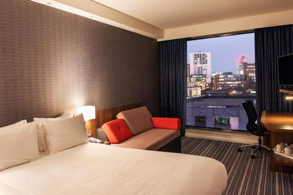 holiday inn express manchester city holiday inn express manchester city