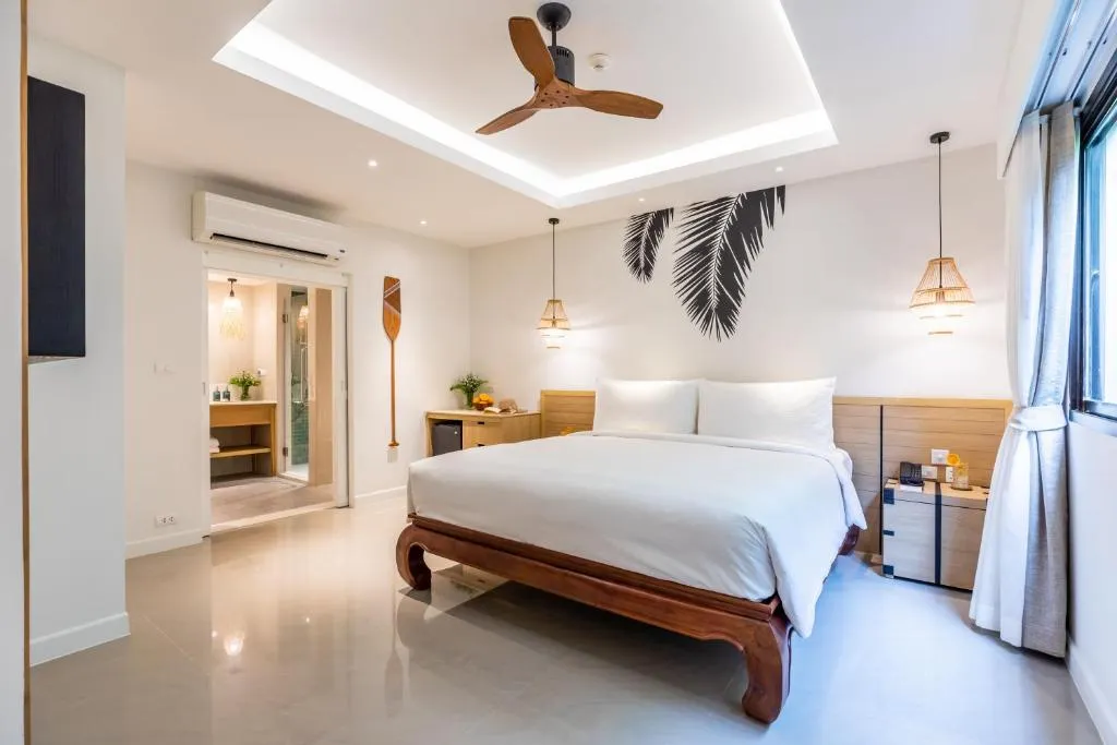 ou dormir a phuket surin beach chambre ou dormir a phuket surin beach chambre