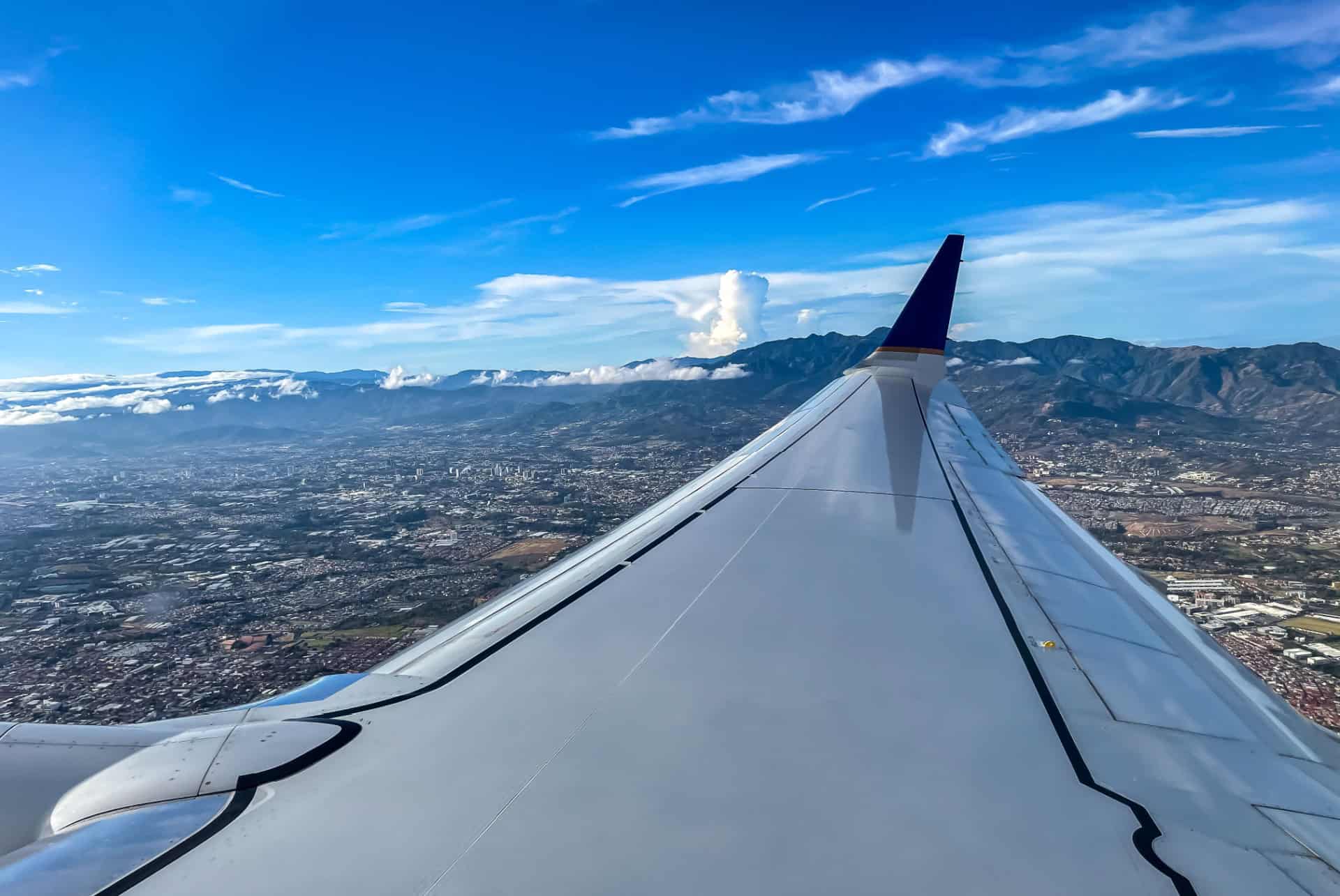 quand partir au costa rica avion
