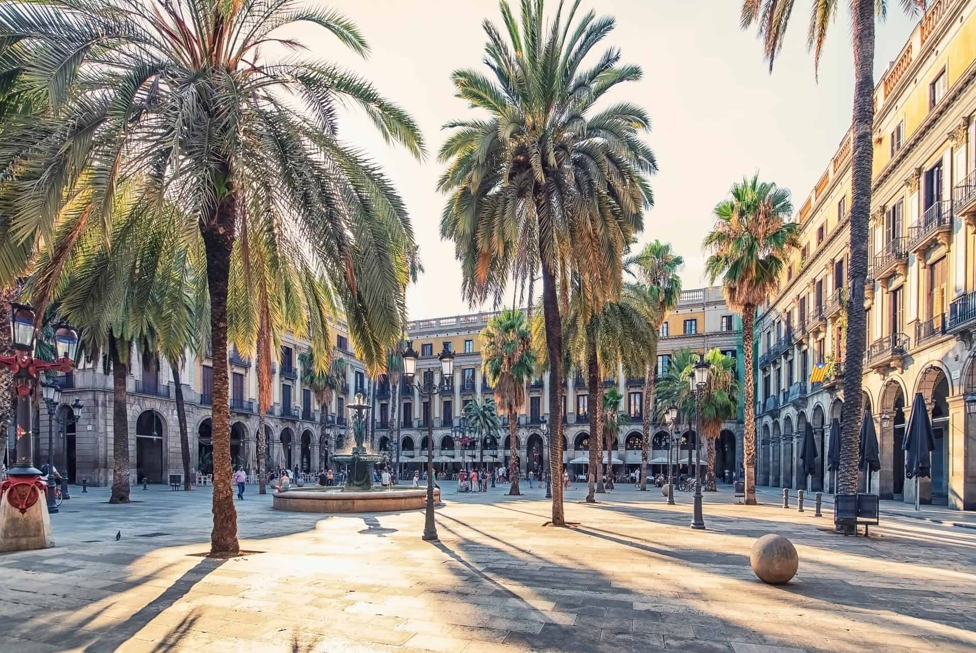 visiter barcelone en 3 jours place royale visiter barcelone en 3 jours place royale