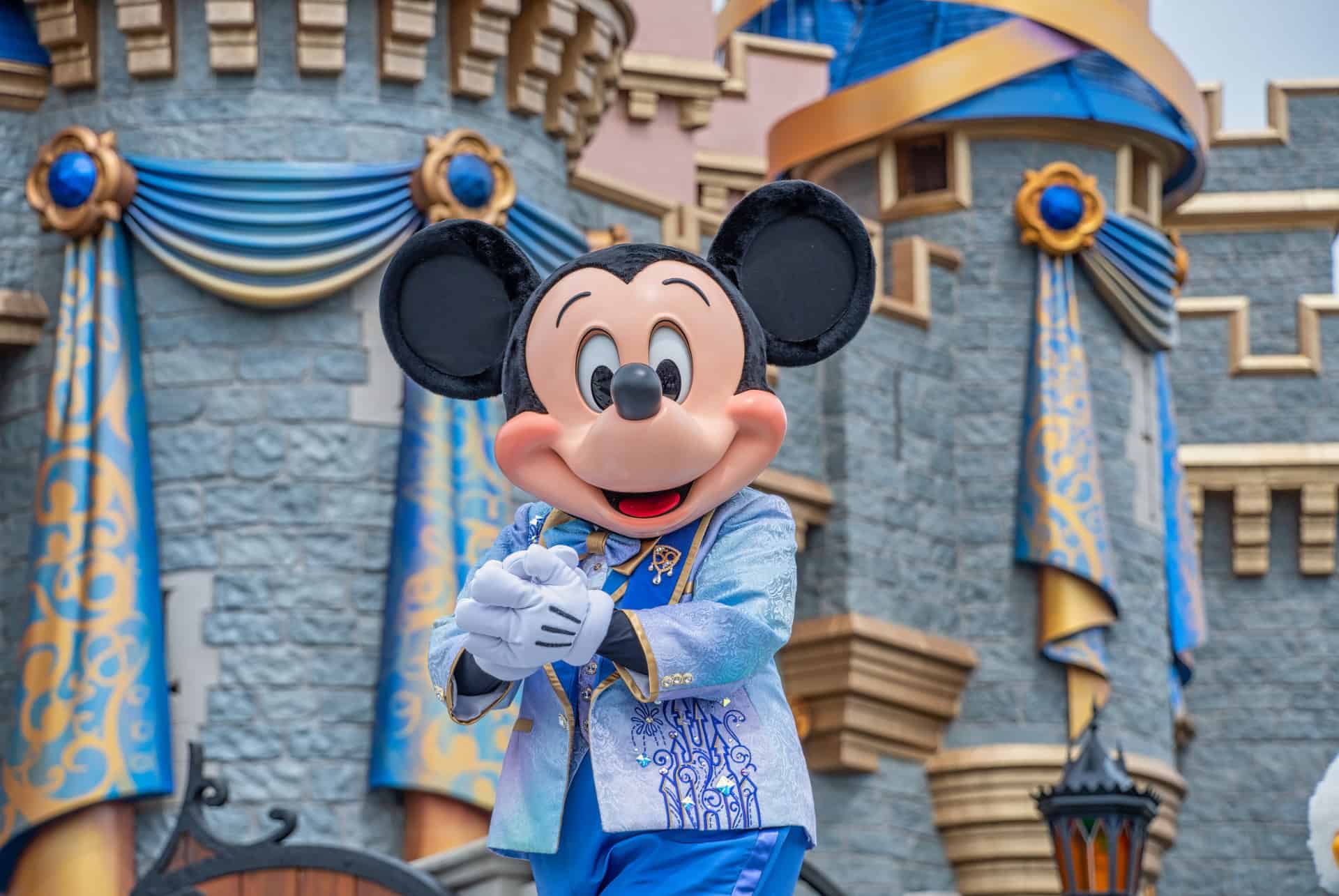 mickey mouse magic kingdom disney world