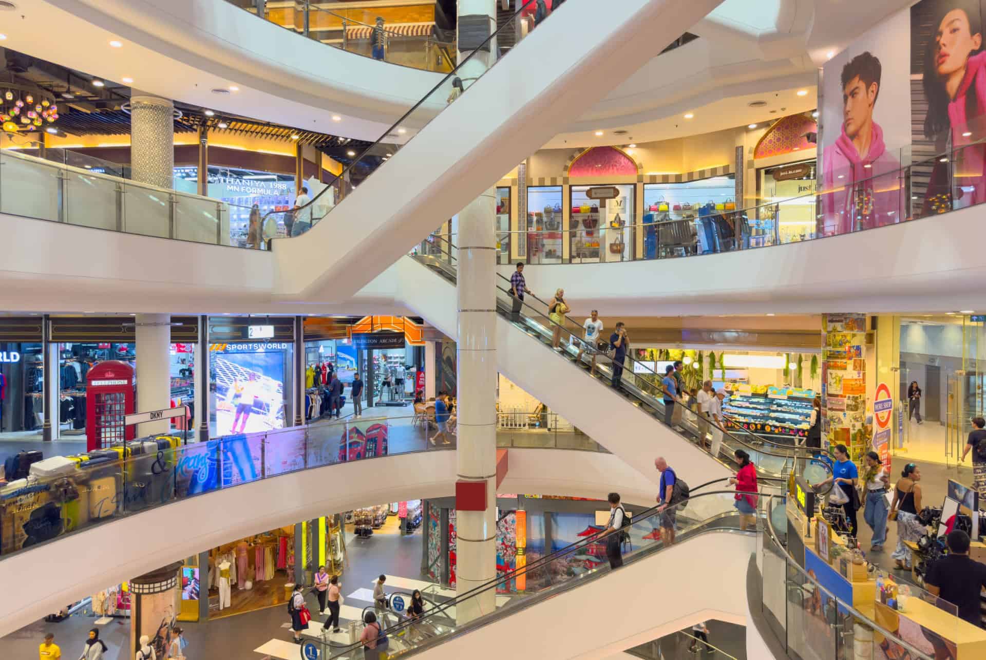thailande en aout centre commercial thailande en aout centre commercial