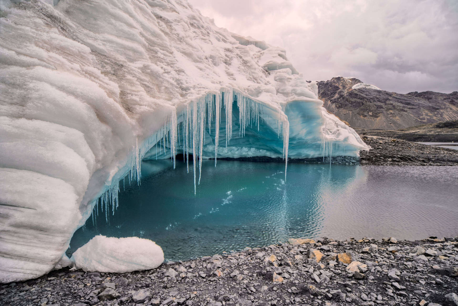 glacier huaraz road trip perou glacier huaraz road trip perou