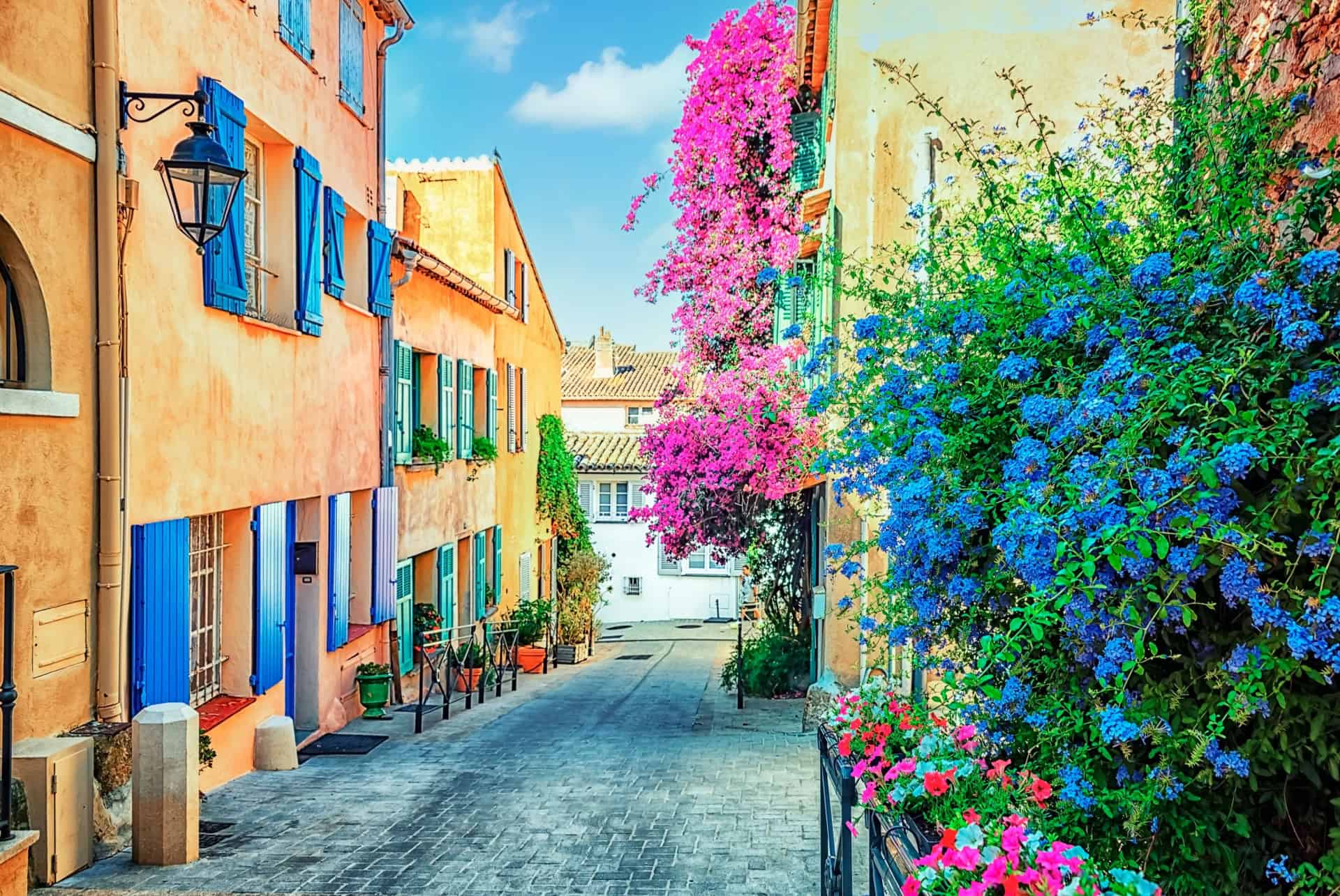 village saint tropez village saint tropez