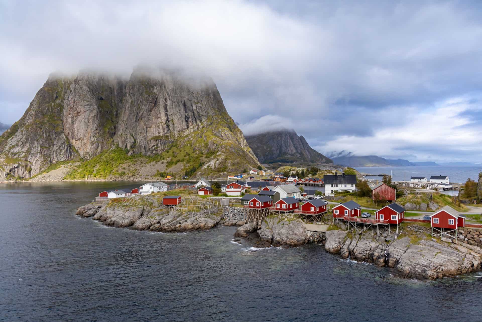 hamnoy hamnoy